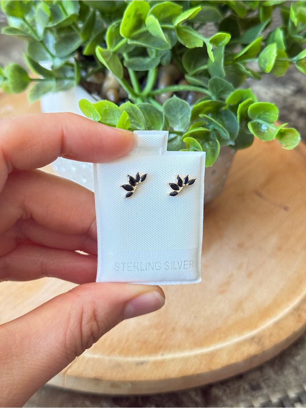 Sterling Silver Black Leaf Stud  screw Earrings - Women's Jewelry